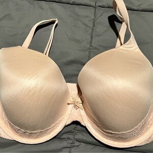 Victoria's Secret Cream Bra with Lace Detail 34DDD